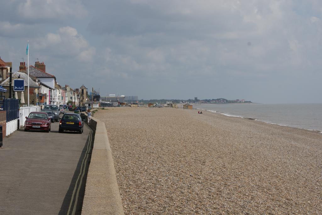 Tirah Guest House Aldeburgh Esterno foto